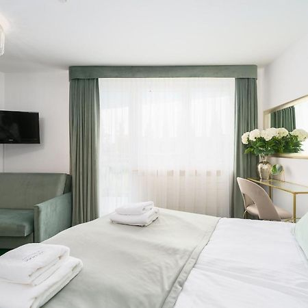 Apartament Emerald Sea 250 M Do Morza 코워브제크 외부 사진